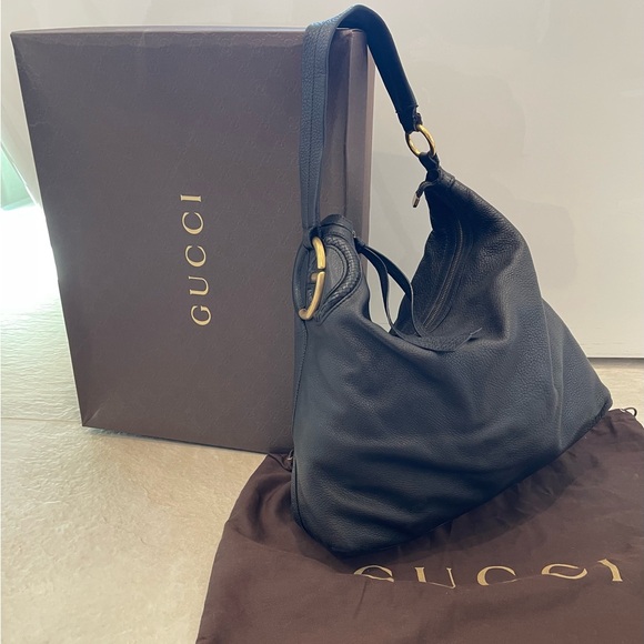 Gucci Handbags - Gucci Medium Black Hobo Bag Pebbled Leather Make An Offer